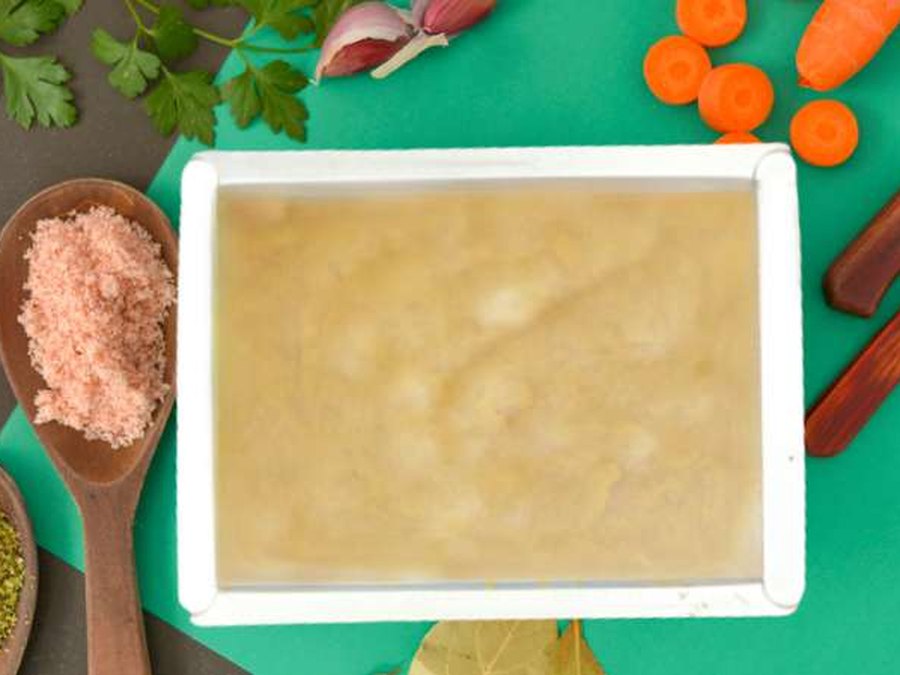 Caldo de Couve-Flor com Alho-Poró