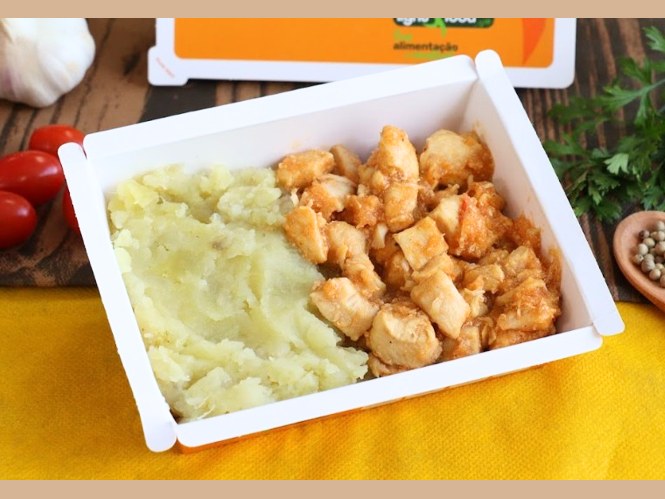 Frango em Cubos